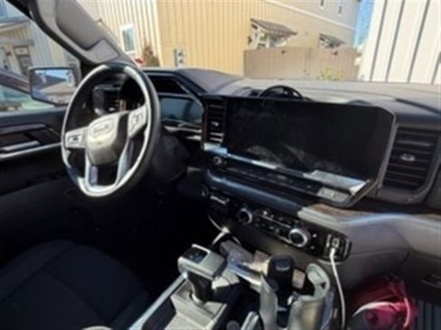 Used 2025 GMC Sierra 1500 Elevation w/ Preferred Package image 2