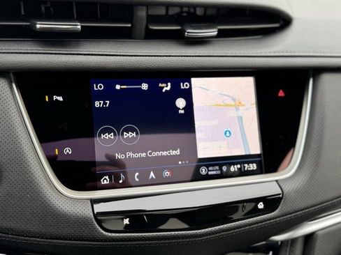 New 2025 Cadillac XT5 Premium Luxury image 5