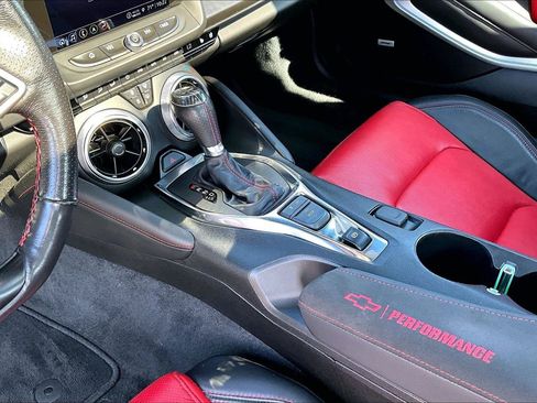 Used 2022 Chevrolet Camaro SS RWD image 16