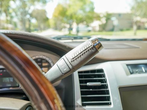 Used 2009 Cadillac Escalade AWD image 46