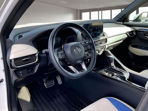 Certified 2025 Acura ADX A-Spec image 14