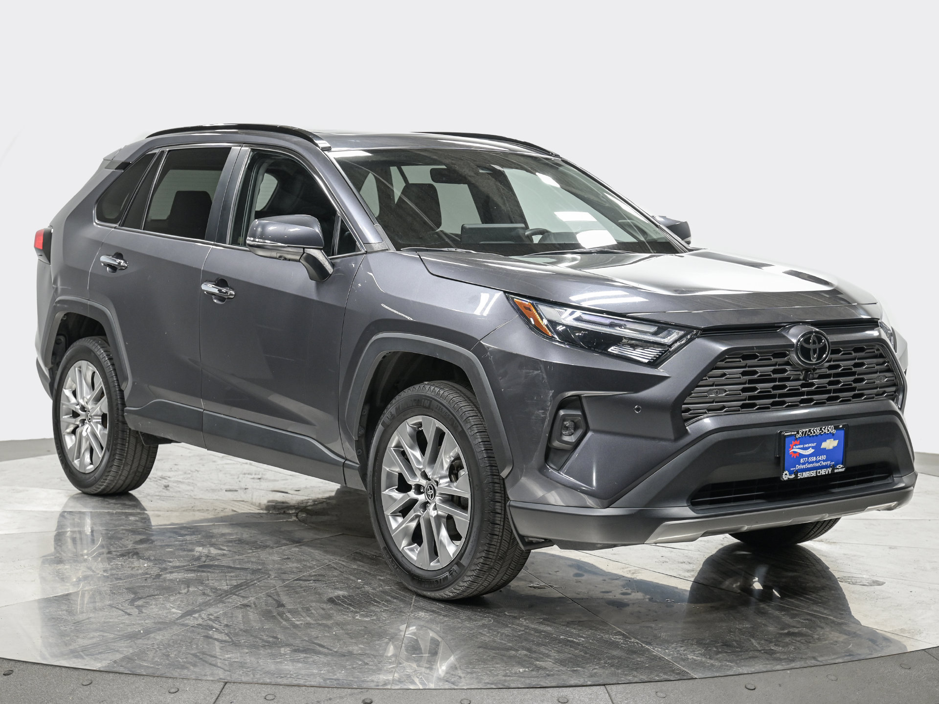 Used 2024 Toyota RAV4 Limited w/ Advanced Technology Package AWD/4WD image 8