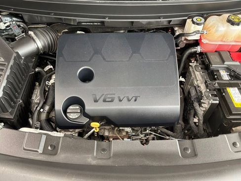Used 2021 Buick Enclave Essence AWD/4WD image 30