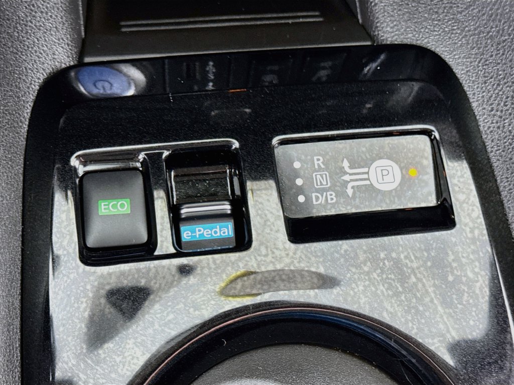 Used 2025 Nissan Leaf SV Plus FWD image 16