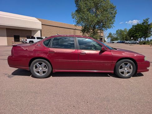 Used 2005 Chevrolet Impala SS w/ Preferred Equipment Group FWD image 4