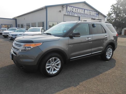 Used 2012 Ford Explorer XLT AWD/4WD image 5