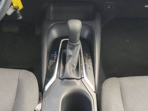Used 2023 Toyota Corolla LE image 18
