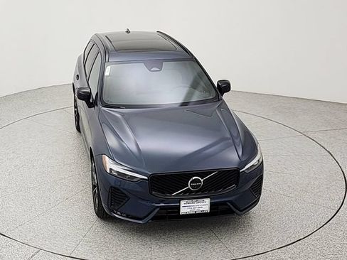 New 2026 Volvo XC60 B5 Plus w/ Climate Package PRO AWD/4WD image 14