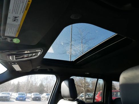 Certified 2024 Jeep Grand Cherokee Altitude image 22