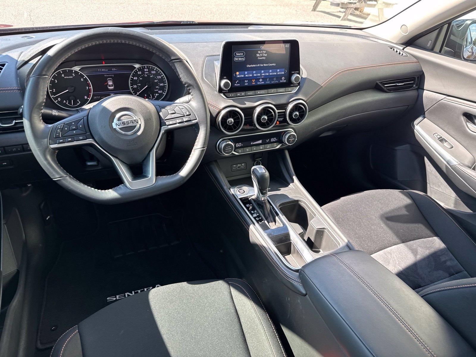 Used 2022 Nissan Sentra SR FWD image 16