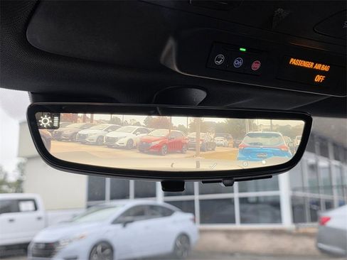 Used 2022 Chevrolet Camaro ZL1 image 11