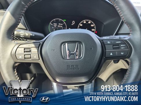 Used 2024 Honda CR-V Sport image 14