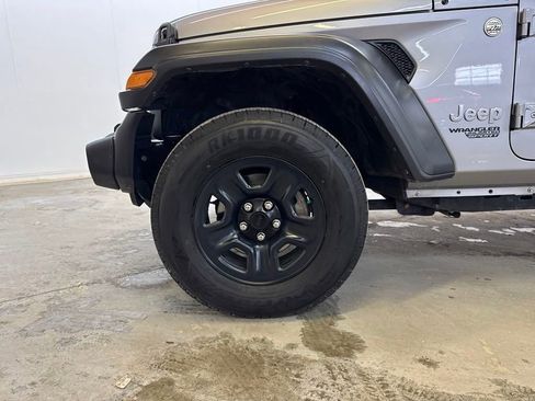 Used 2021 Jeep Wrangler Unlimited Sport image 25