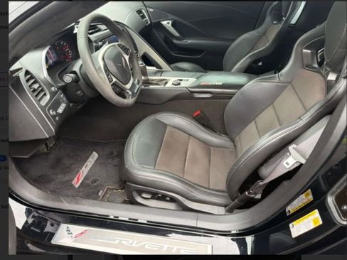 Used 2016 Chevrolet Corvette Z06 w/ 3LZ Preferred Equipment Group RWD image 4