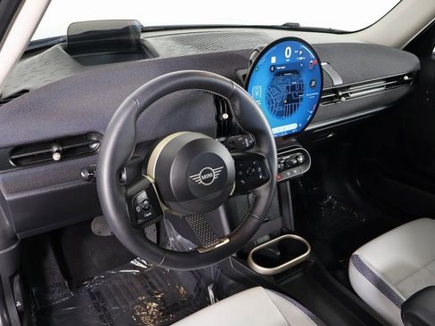 Used 2025 MINI Cooper S image 7