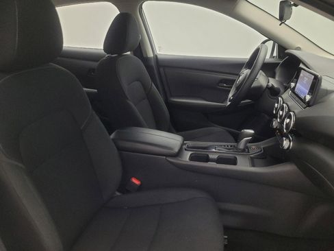 Used 2025 Nissan Sentra S image 21