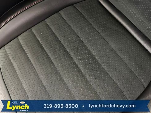 Used 2021 Ford Edge ST-Line FWD image 7