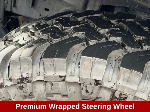 Used 2024 Jeep Wrangler Willys image 11