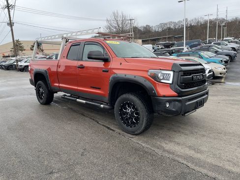 Used 2016 Toyota Tundra SR5 w/ TRD Off Road Package image 6
