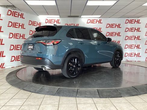 Used 2024 Honda HR-V Sport image 7