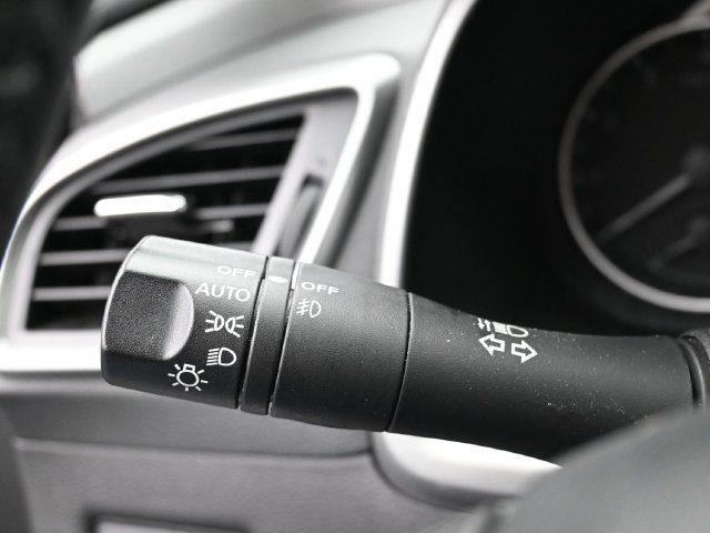 Used 2023 Nissan Murano SV FWD image 23