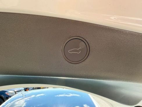 Used 2023 Tesla Model 3 Performance AWD/4WD image 31
