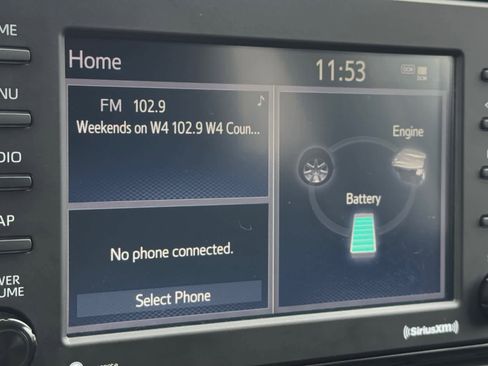 Used 2022 Toyota RAV4 LE image 19