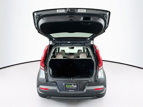 Used 2022 Kia Soul LX w/ Technology Package FWD image 27