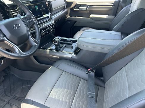 Certified 2025 Chevrolet Silverado 1500 ZR2 AWD/4WD image 26