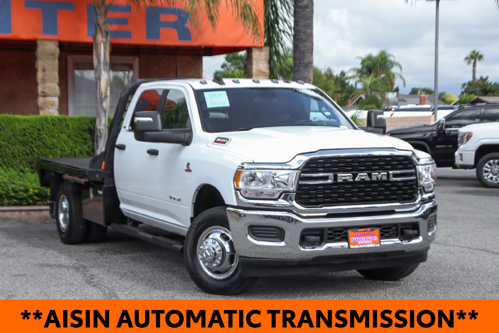 Used 2024 RAM 3500 SLT w/ Quick Order Package 2YG SLT AWD/4WD image 2
