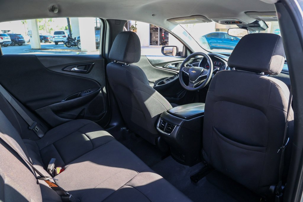 Used 2023 Chevrolet Malibu LT FWD image 17