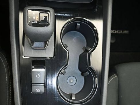 Certified 2024 Nissan Rogue S FWD image 18