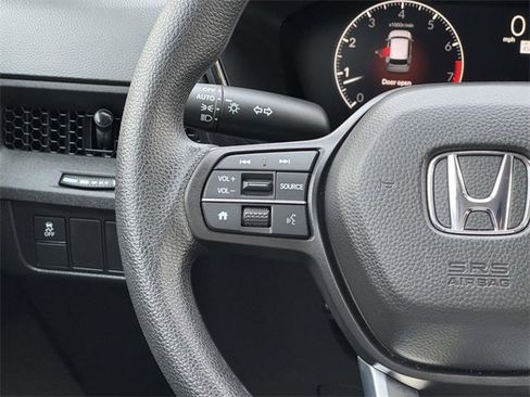 Used 2025 Honda CR-V LX image 25