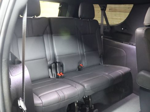 Used 2026 Chevrolet Suburban RST RWD image 56