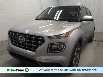 Used 2023 Hyundai Venue SEL