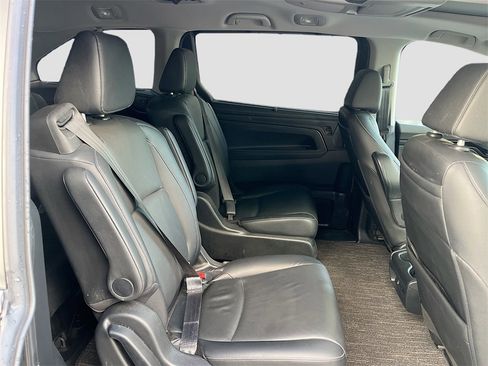 Used 2023 Honda Odyssey Touring image 30