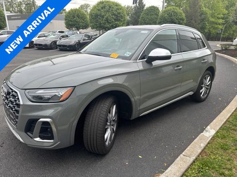 Used 2022 Audi SQ5 Premium Plus w/ Premium Plus Package AWD/4WD image 5