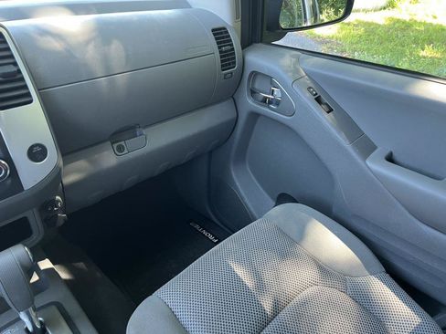 Used 2019 Nissan Frontier SV AWD/4WD image 27