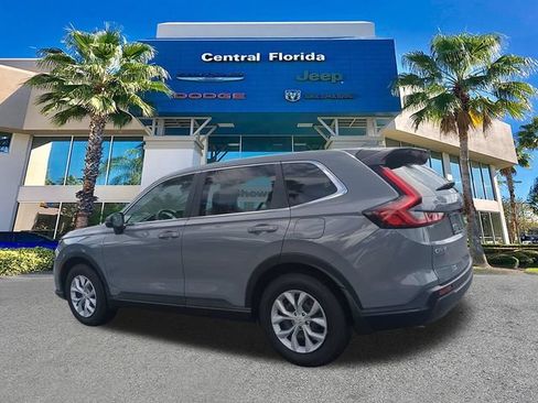 Used 2025 Honda CR-V LX image 7