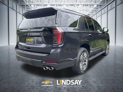 Used 2025 Chevrolet Tahoe Z71 AWD/4WD image 8