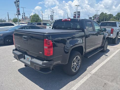 Used 2021 Chevrolet Colorado W/T w/ Custom Special Edition RWD image 16