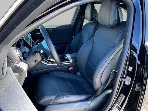 Used 2025 Mercedes-Benz C 300 4MATIC Sedan image 11