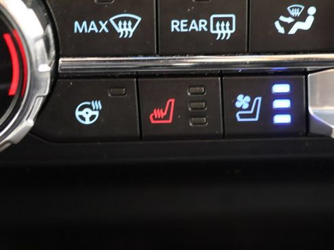 Used 2021 Ford F150 Lariat w/ Equipment Group 502A High AWD/4WD image 16