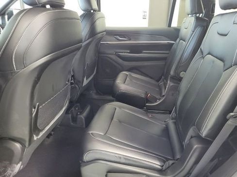 New 2025 Jeep Grand Cherokee L Limited image 23