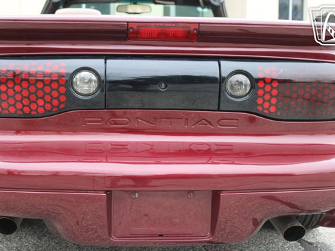 Used 2000 Pontiac Firebird Trans Am RWD image 26