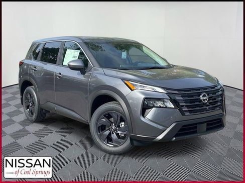 New 2026 Nissan Rogue SV FWD image 1
