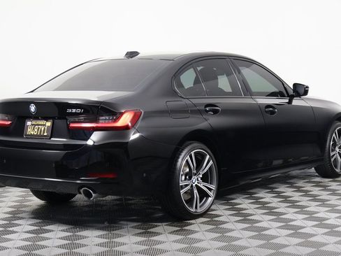 Used 2023 BMW 330i Sedan w/ Premium Package RWD image 4