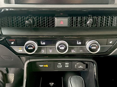 Used 2024 Honda CR-V EX-L image 17