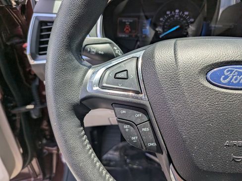 Certified 2021 Ford Edge Titanium FWD image 31