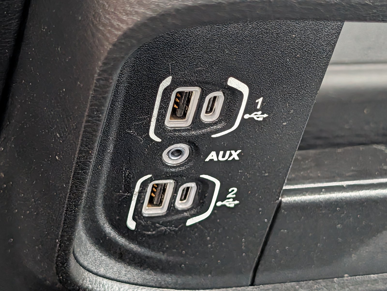 Used 2024 RAM 2500 Big Horn AWD/4WD image 28